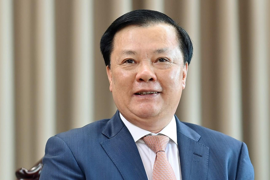 Bí thư Thành uỷ Hà Nội Đinh Tiến Dũng