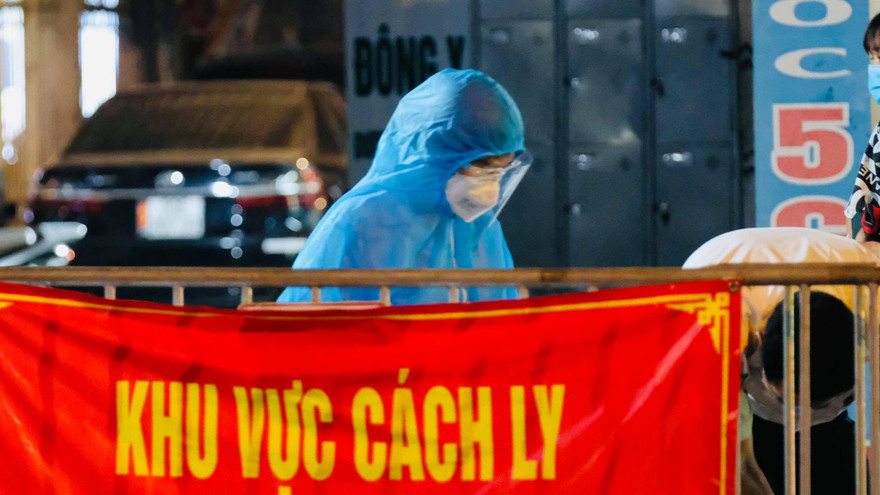 Hà Nội thêm 28 ca dương tính, chủ yếu là trường hợp ho sốt thứ phát