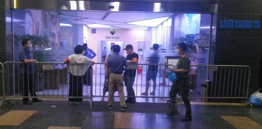 Hà Nội: Phong toả tạm thời 20 tầng chung cư Diamond Flower vì COVID-19