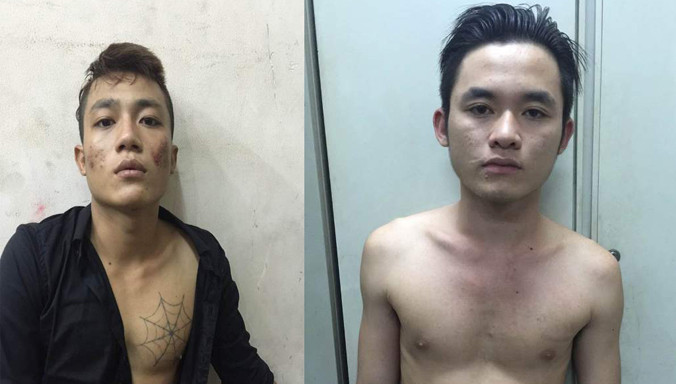 Hai nghi can cướp giật tài sản tại cơ quan điều tra. Ảnh: CA cung cấp.