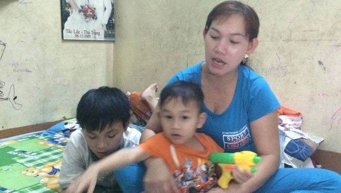 Chị Phượng kể lại vụ việc.