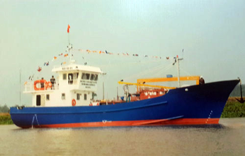 Mẫu tàu cá vỏ sắt được SBIC giới thiệu tại buổi tọa đàm - Ảnh: Thanh Niên