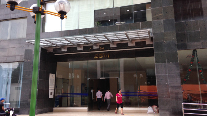 Tòa nhà 25T1 Trung Hòa - Nhân Chính nhiều năm qua chưa có Ban quản trị. Ảnh: Minh Tuấn