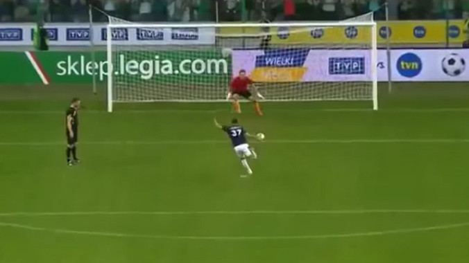 Ngả mũ trước pha sút Penalty siêu đẳng