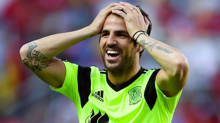 Fabregas đang đau đầu về tương lai của mình