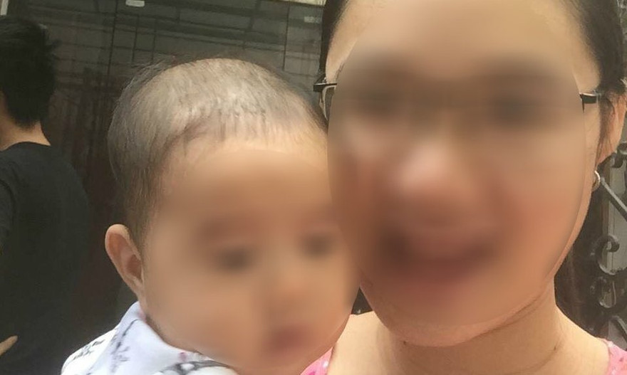 Thi thể người mẹ ôm con 8 tháng bỏ nhà đã được tìm thấy.