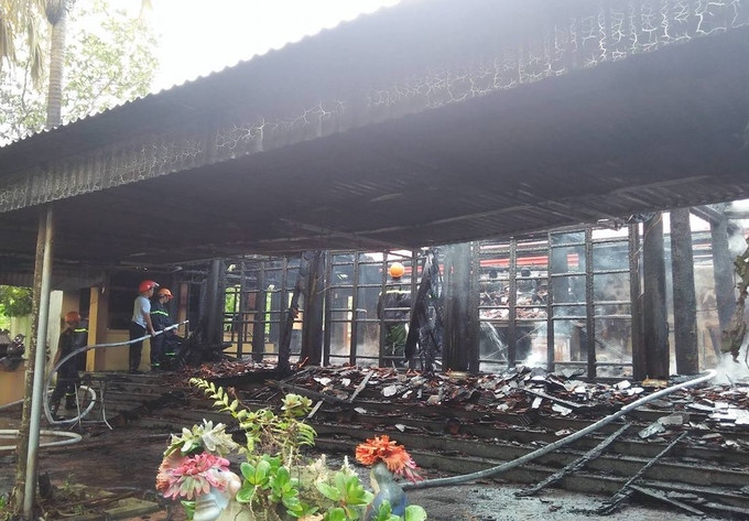 Hiện trường tan hoang của vụ cháy. Ảnh: VnExpress.