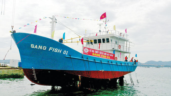 Tàu vỏ thép Sang Fish 01 của anh Sang lúc hạ thủy. ảnh: L.V.S