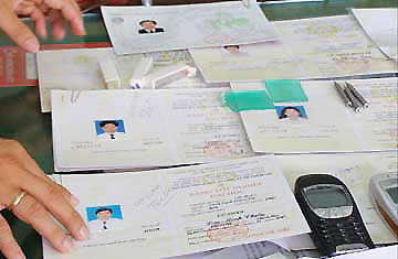 Phá đường dây sản xuất, tiêu thụ bằng giả liên tỉnh