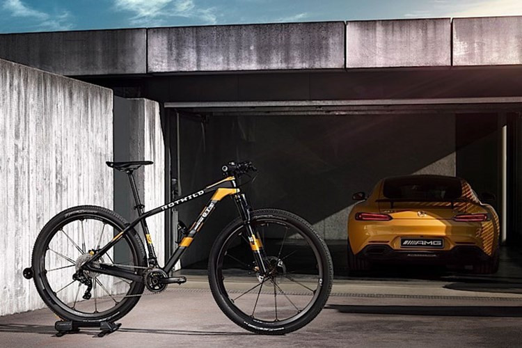 Mẫu xe đạp MTB cực kỳ ấn tượng với cảm hứng từ Mercedes-AMG GT.