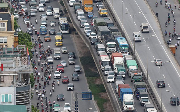 Đường Vành đai 3 Hà Nội được xác định là ranh giới để lập trạm thu phí ô tô vào nội đô. Ảnh: Như Ý ​