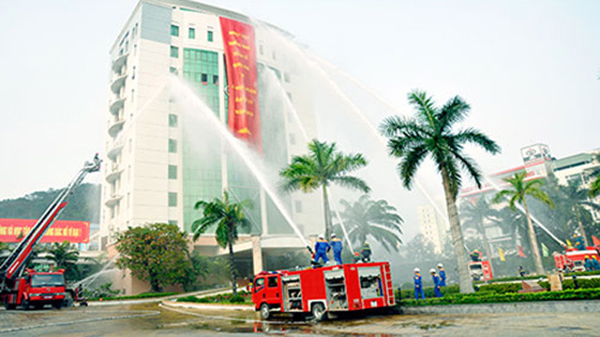 Diễn tập phương án chữa cháy tại Công ty than Hòn Gai