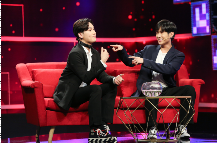 Ali Hoàng Dương và Otis Nhật Trường.