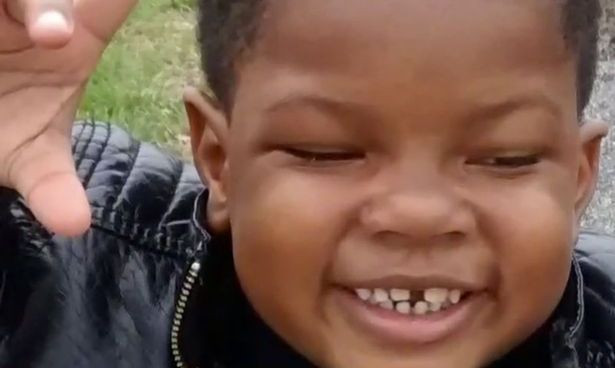 Bé trai xấu số Ji’Aire Lee.