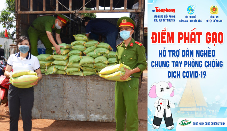 Chương trình đưa gạo về cho đồng bào vùng sâu