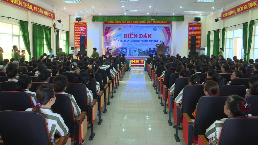 Toàn cảnh buổi giao lưu