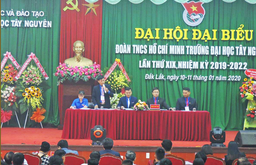 Chủ tịch đoàn điều hành Đại hội