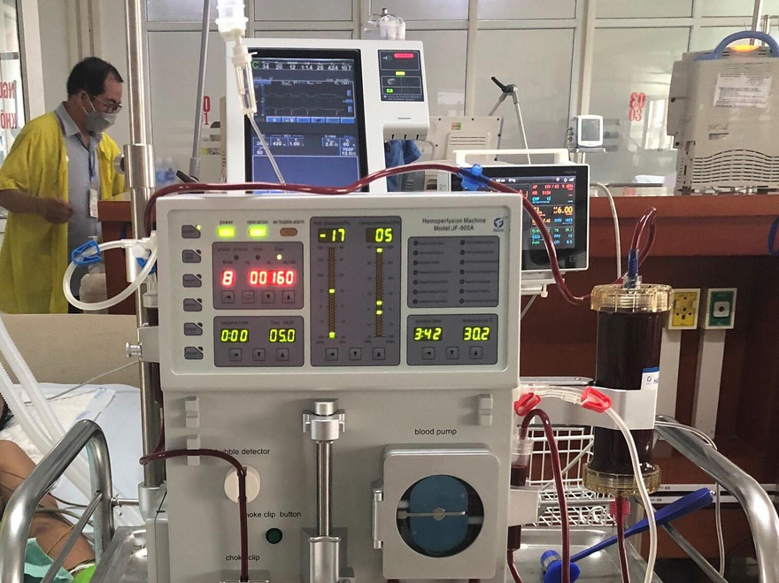 Phương pháp lọc máu hấp phụ ở bệnh nhân COVID-19 mang lại kết quả tích cực