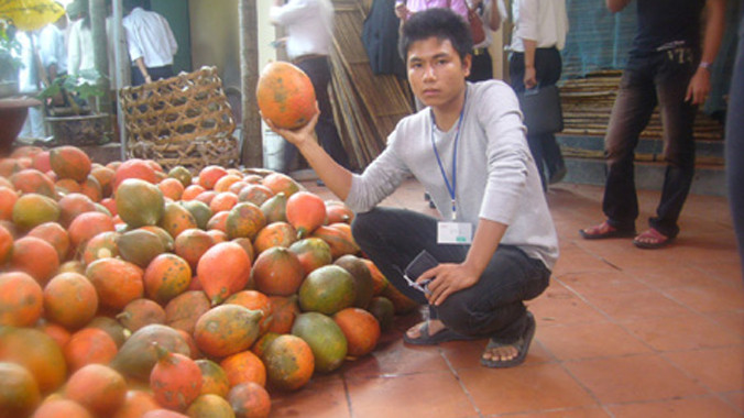Anh Đạt đã từ bỏ nghiệp thi đấu quyền anh để về khởi nghiệp và làm giàu từ quả gấc. Ảnh: NVCC