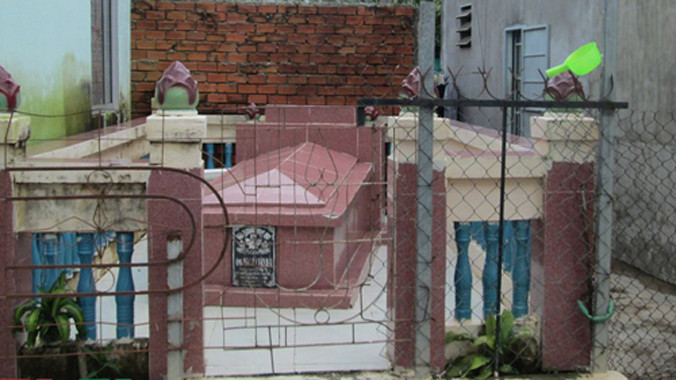 Hiện trường nơi ông Bé tự thiêu.