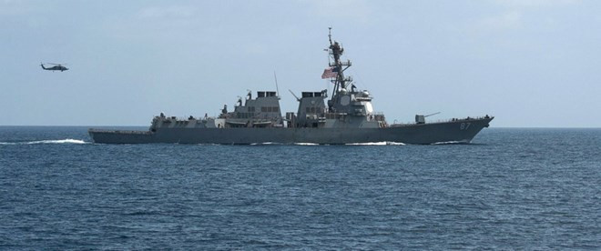 Tàu USS Mason. (Nguồn: REUTERS)