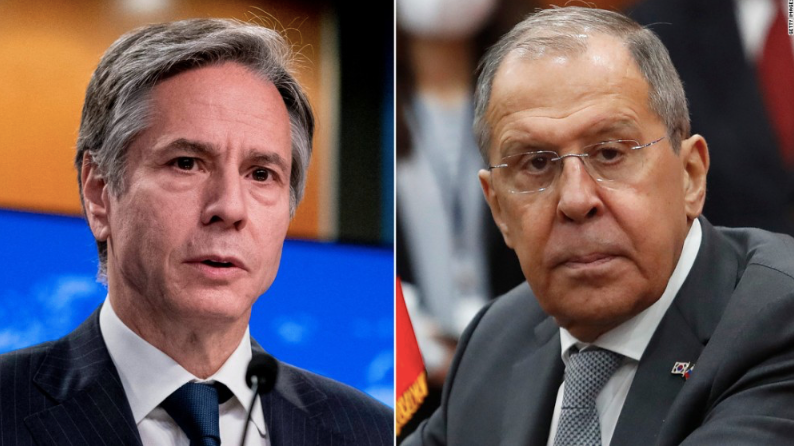 Ngoại trưởng Mỹ Antony Blinken và đồng cấp Nga Sergei Lavrov. (Ảnh: CNN)