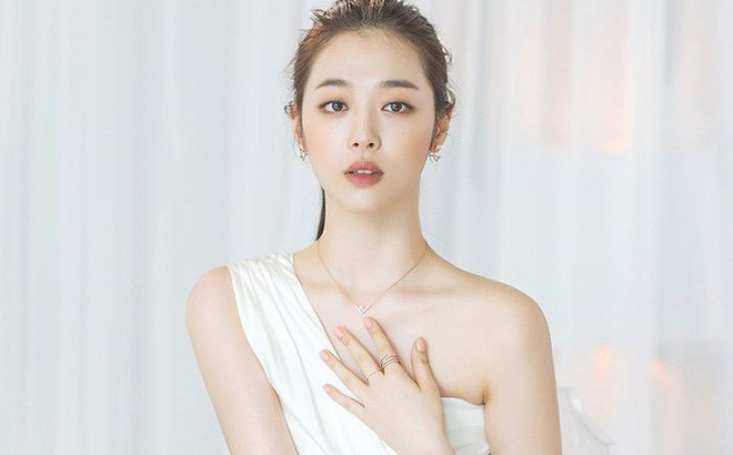Fans Việt và châu Á bàng hoàng trước tin Sulli qua đời ở tuổi 25