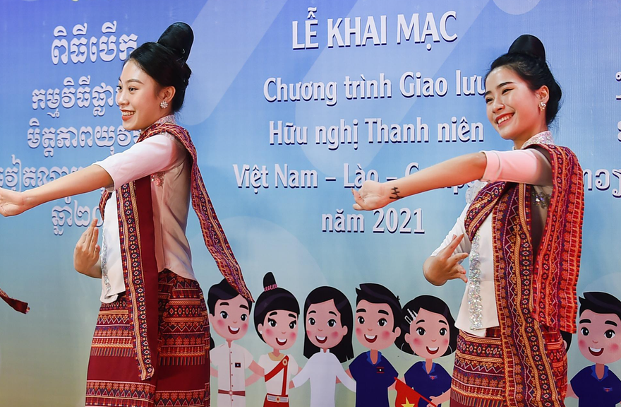 Khai mạc Giao lưu hữu nghị thanh niên Việt Nam - Lào - Campuchia 2021