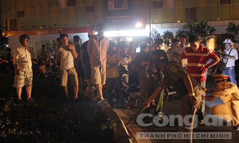 Vị trí xe anh Cường tông vào.