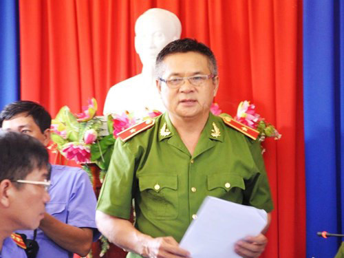 Thiếu tướng Hồ Sỹ Tiến cho biết cơ quan điều tra đã làm rõ 2 cuộc điện thoại của các nạn nhân trong đêm thảm sát.