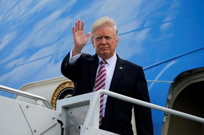 Tổng thống Mỹ Donald Trump đã có mặt tại Singapore. Ảnh: Livemint.