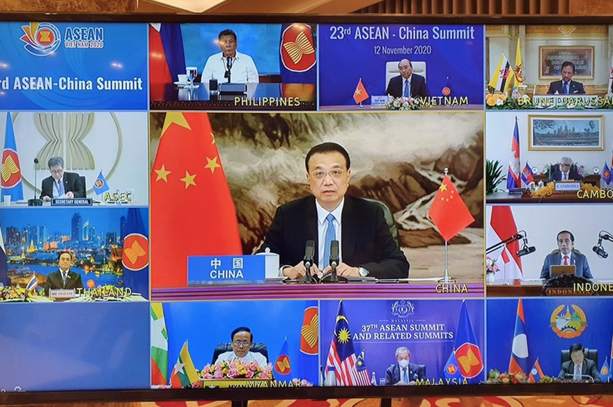 Thủ tướng Trung Quốc Lý Khắc Cường dự hội nghị cùng các lãnh đạo ASEAN