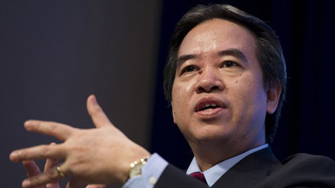 Thống đốc Nguyễn Văn Bình: “Trên cơ sở phân tích các quan hệ cung - cầu, Ngân hàng Nhà nước kiên quyết không phá giá, mà bằng tuyên bố của mình, can thiệp giữ ổn định để tạo và giữ niềm tin trên thị trường”.