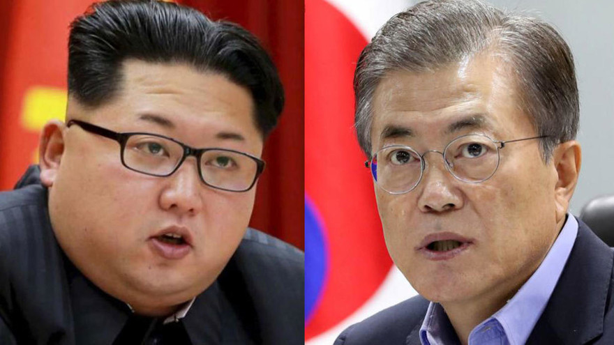 Tổng thống Hàn Quốc Moon Jae In (bìa phải) và Chủ tịch Triều Tiên Kim Jong Un