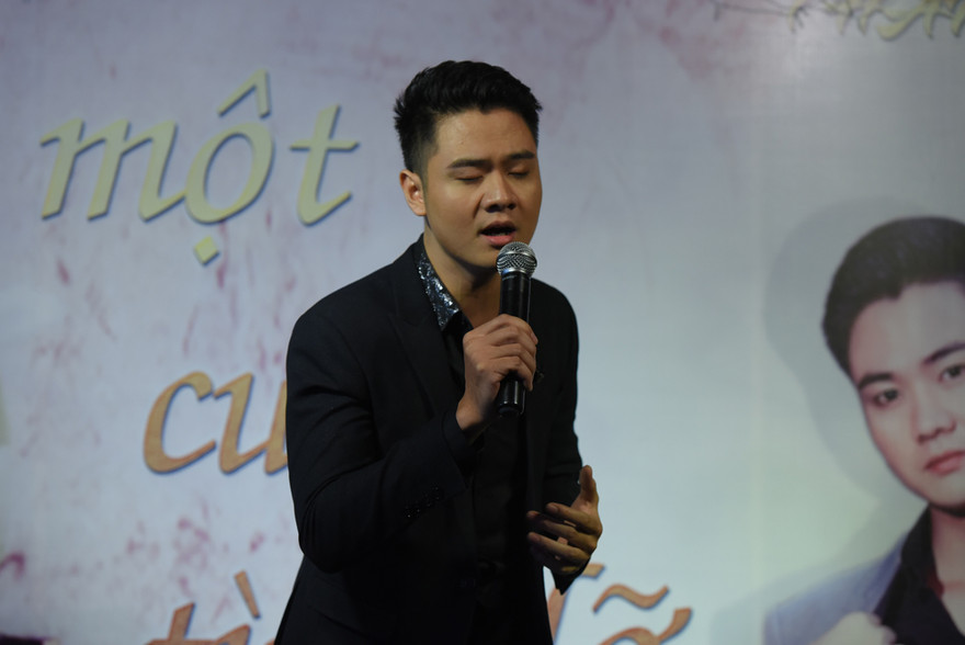 Ca sĩ Thanh Cường kể chuyện từng làm bốc vác để kiếm sống và theo đuổi đam mê