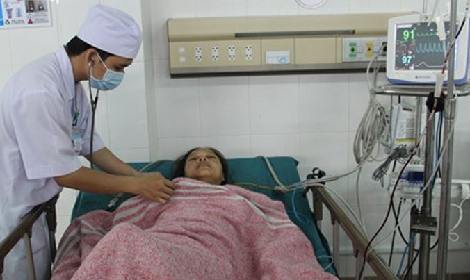 Sản phụ Thủy được cơn nguy kịch sau khi được hiến máu. Ảnh: H.Thơ.