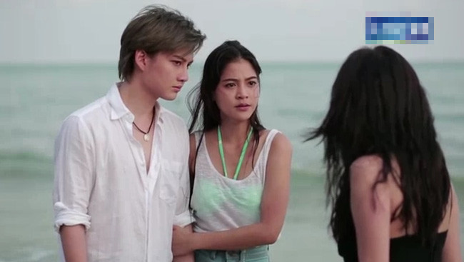 Chuyện tình yêu của cô gái khiến nhiều người nhớ đến bộ phim Thái Lan "Tình yêu không có lỗi, lỗi ở bạn thân".