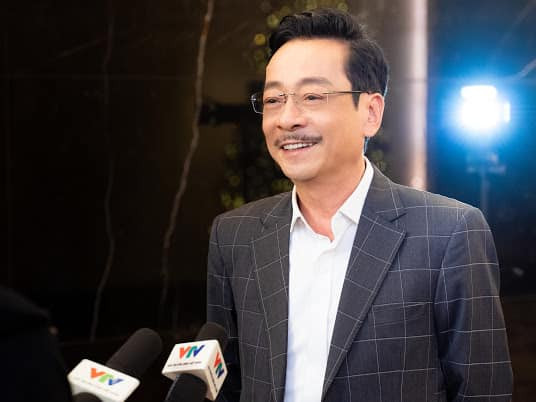 NSND Hoàng Dũng vừa trải qua cuộc phẫu thuật cột sống thành công