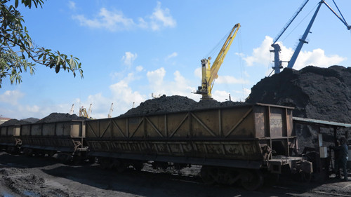 Tuyển than Cửa Ông tăng cường điều hành kéo mỏ phù hợp