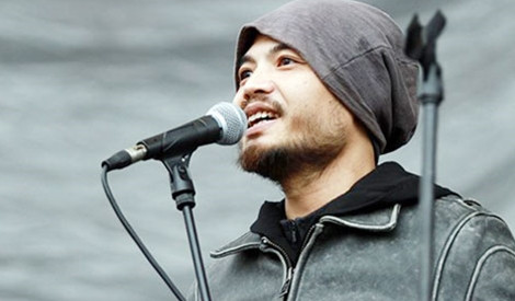 Rocker Trần Lập và Bức Tường đã thành công trên con 'Đường đến ngày vinh quang'.