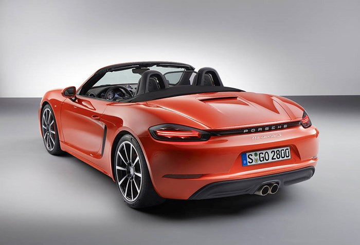 Cận cảnh Porsche 718 Boxster đẹp như mộng