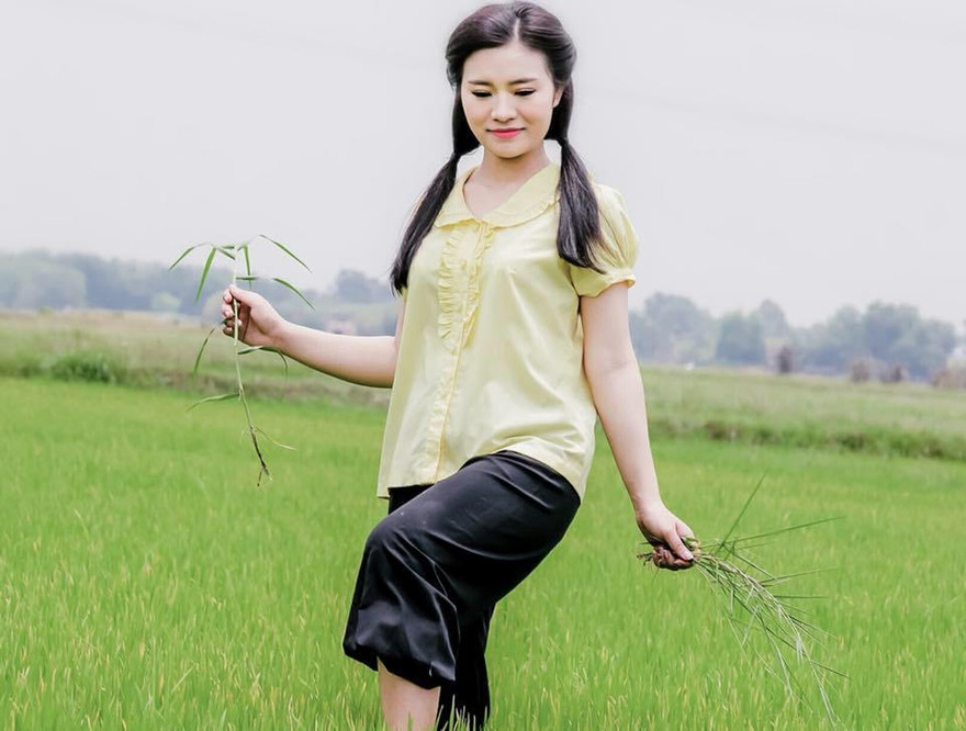 Á khôi Duyên dáng Áo dài ra mắt MV về mẹ