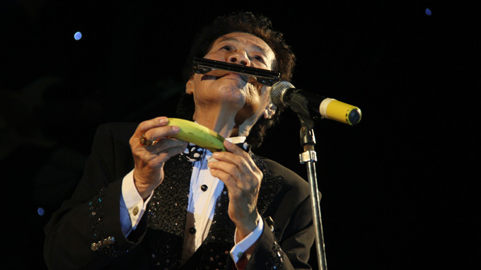 'Quái kiệt' Tòng Sơn: Tuổi già bệnh tật, gần 90 tuổi vẫn đi diễn