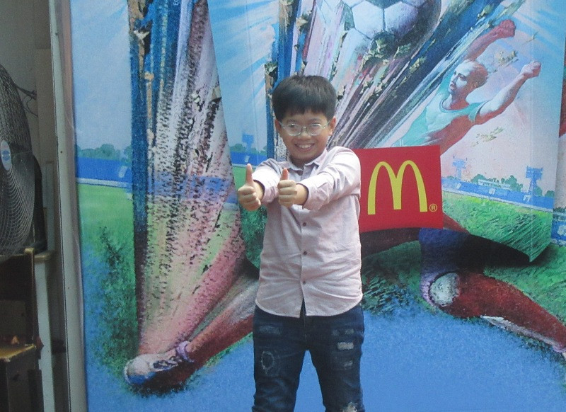 Một cậu bé Việt Nam được ra sân trong trận chung kết World Cup 2018