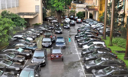 TP HCM kiến nghị mua thêm 43 ôtô mới để lãnh đạo đi công tác. Ảnh minh họa