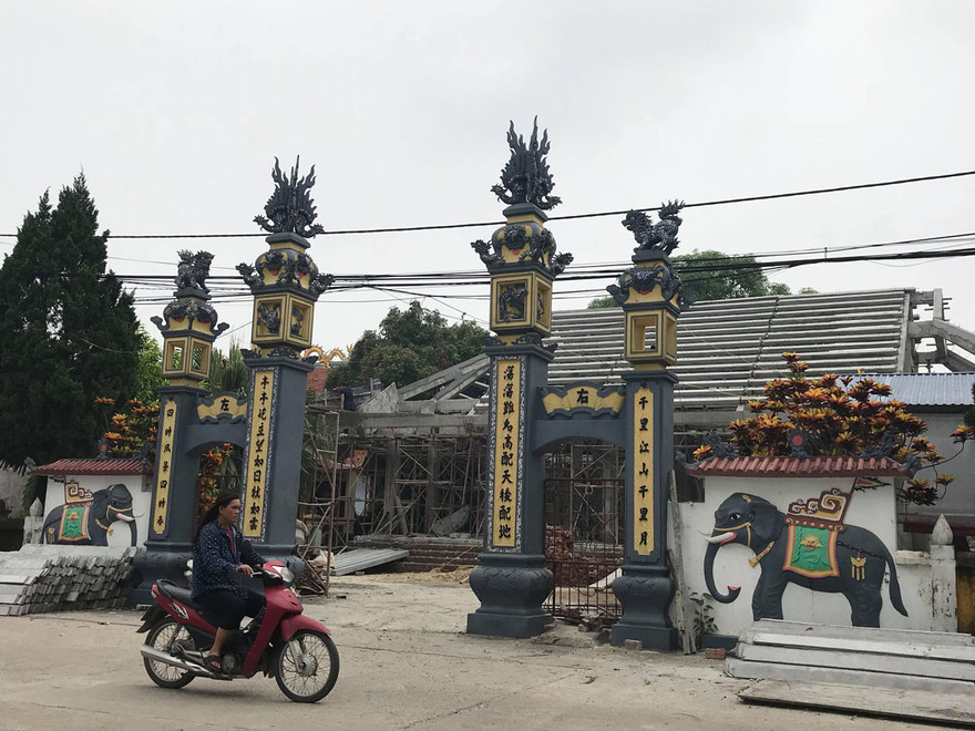 Bàn phương án khắc phục ngôi đình bê tông trên nền cũ đình Lương Xá, Ứng Hoà