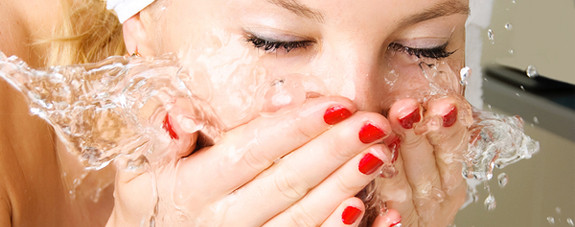 Điểm danh lỗi rửa mặt khiến da ‘xuống cấp’
