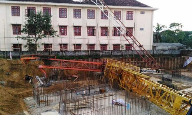 Vụ sập cần cẩu đè chết học sinh: Nghệ An rút quyết định trước khi tai nạn