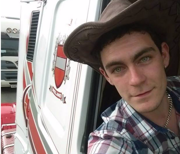 Mo Robinson, đối tượng lái chiếc xe tải có 39 người chết trong thùng xe đông lạnh, đã bị cáo buộc 39 tội ngộ sát. (Ảnh: The Sun)