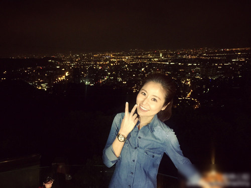 Lâm Tâm Như thu hút bởi vẻ tươi tắn, tự nhiên.